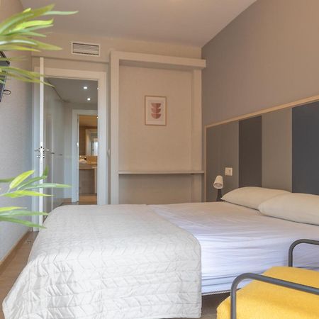Aparthotel Ardmadrid Centro ภายนอก รูปภาพ