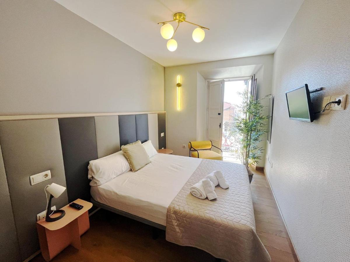 Aparthotel Ardmadrid Centro ภายนอก รูปภาพ