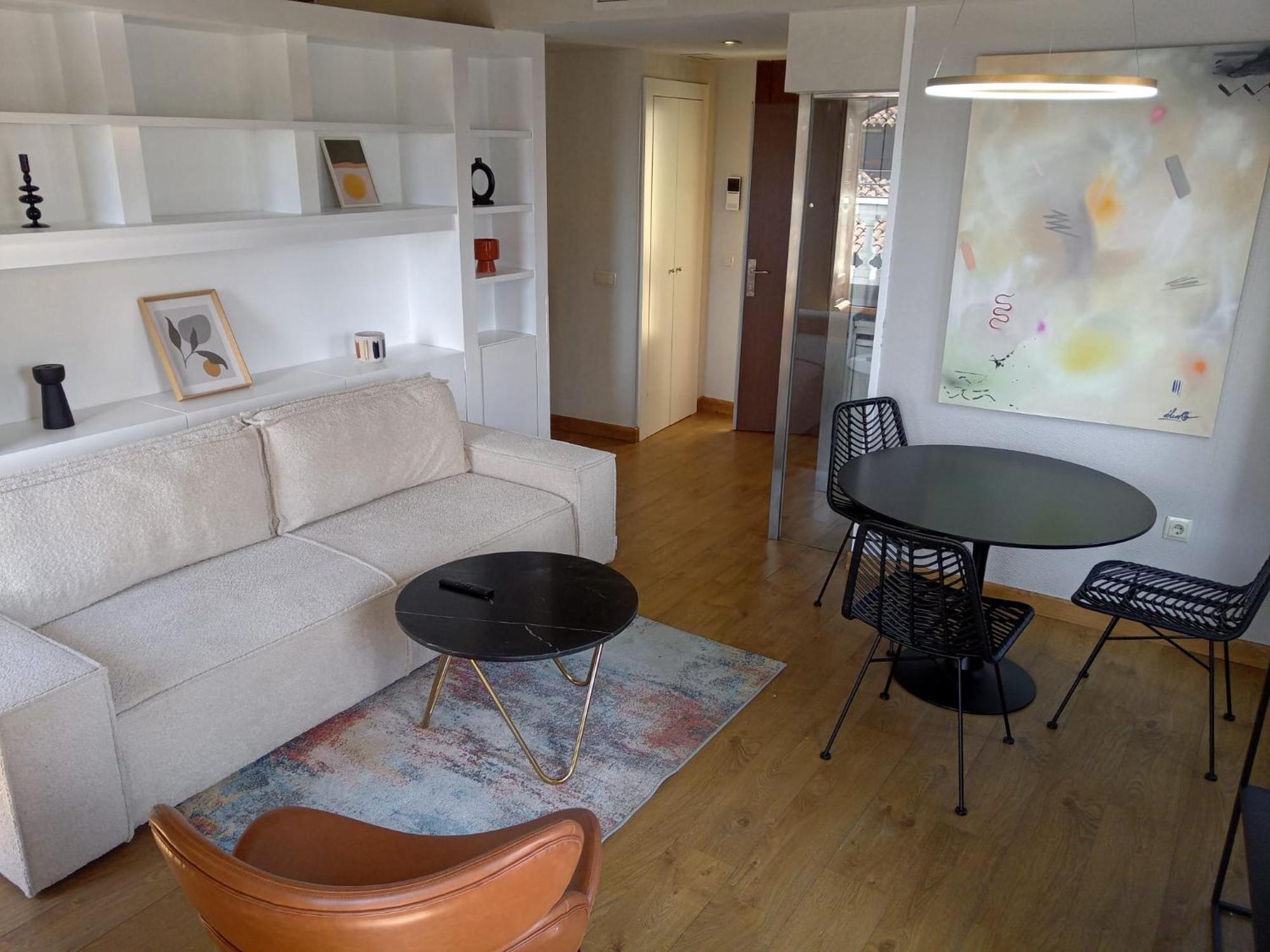 Aparthotel Ardmadrid Centro ภายนอก รูปภาพ